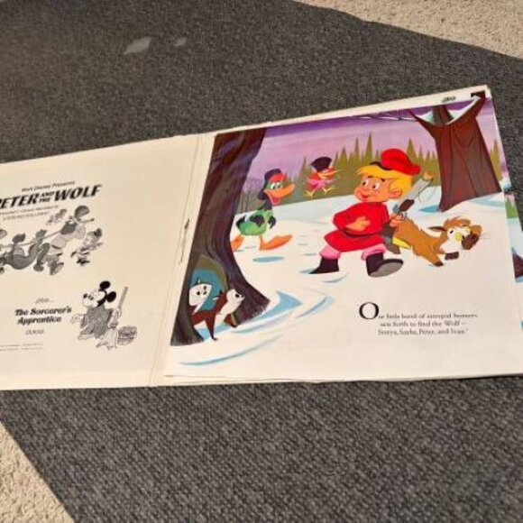 Vintage 1969 Walt Disney Peter and the Wolf & Sorcerer's Apprentice Vinyl Album - Picture 3 of 4